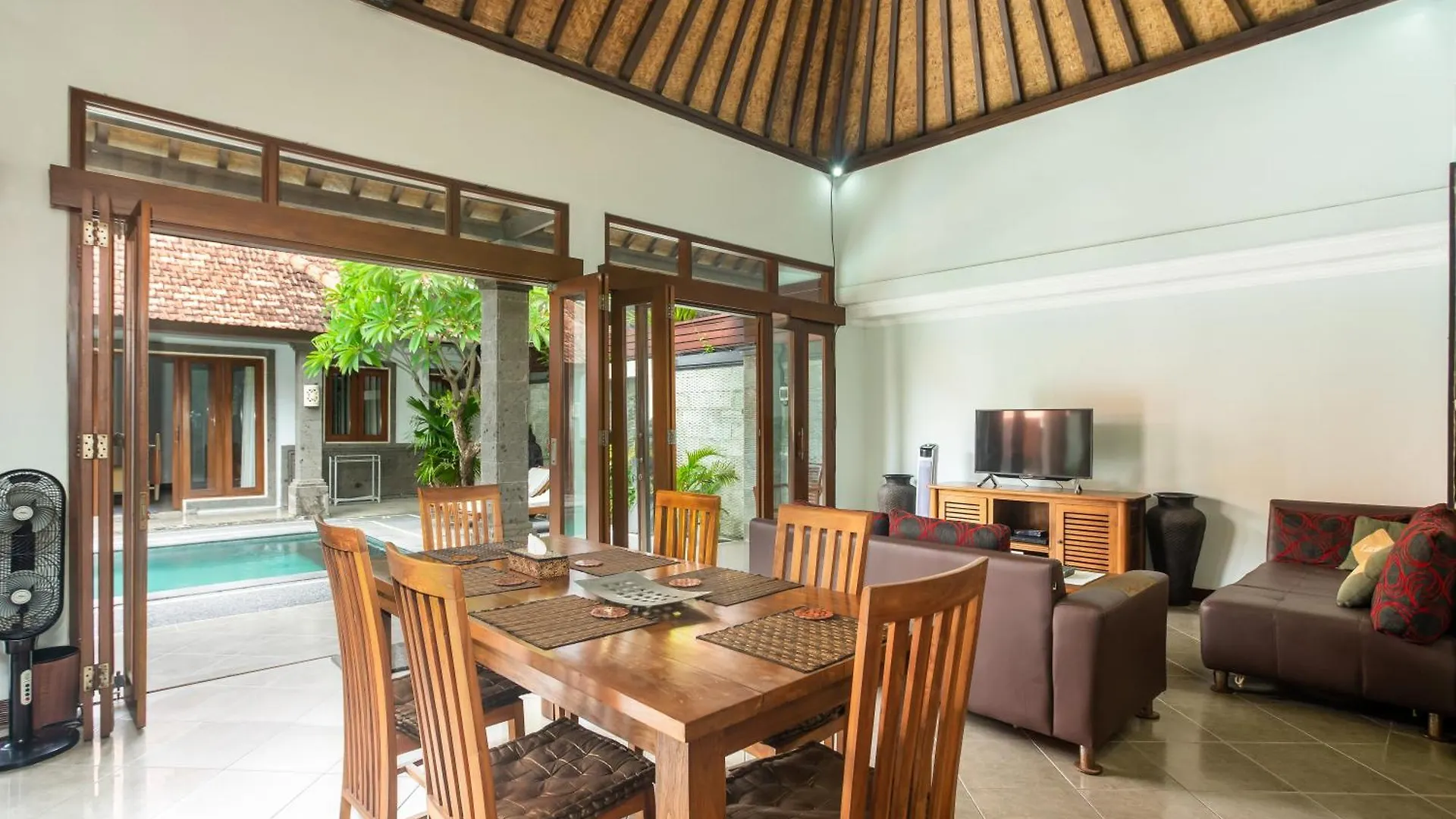 Lacita Villa Seminyak 0*, Seminyak (Bali)
